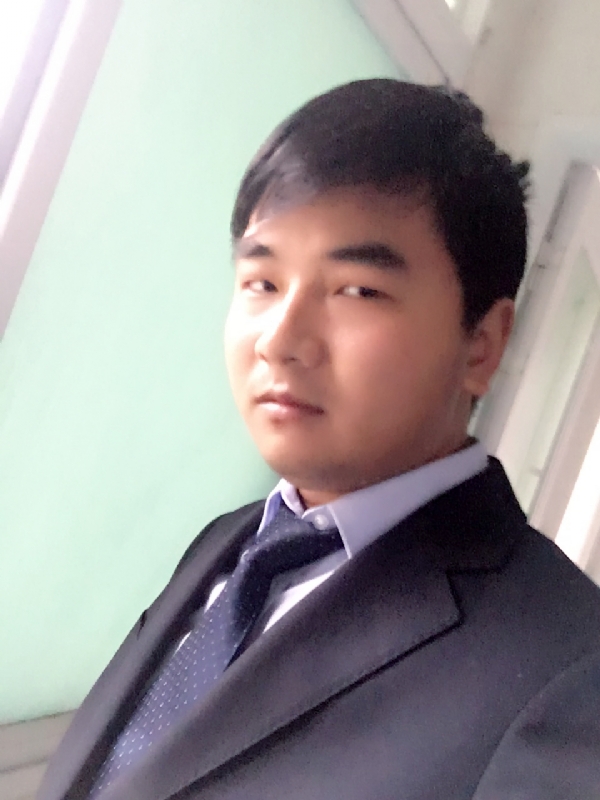 殷勤的王子的第二张照片--信阳相亲服务中心