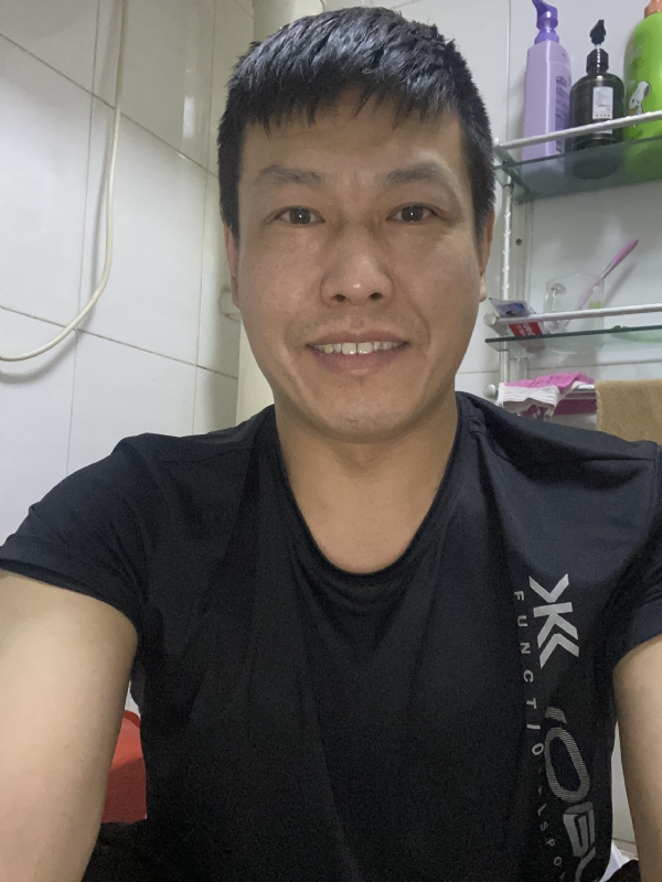 王先生的第一张照片--信阳相亲服务中心
