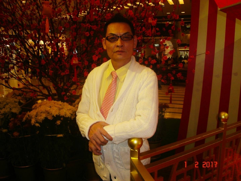 sun的第三张照片--信阳相亲服务中心