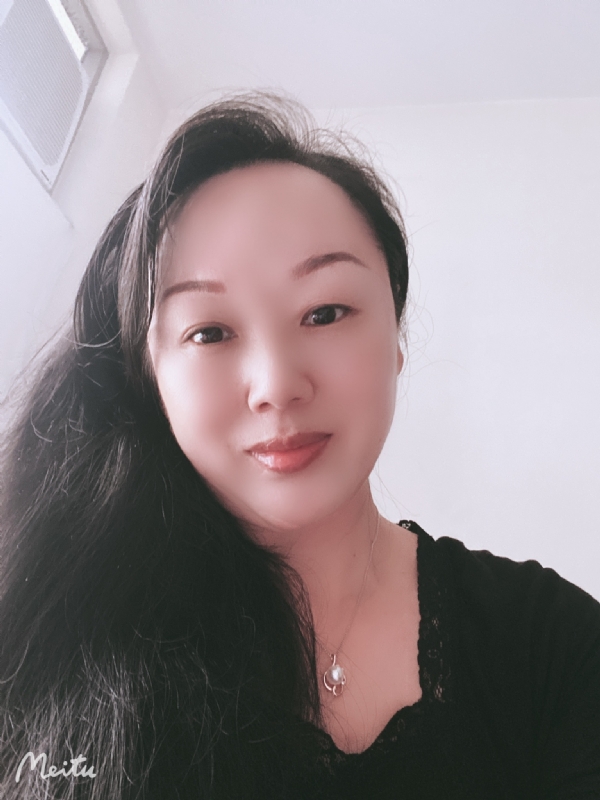 梅子的第一张照片--信阳相亲服务中心