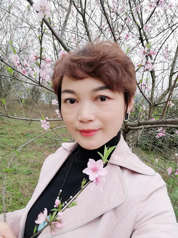转角遇到你的第二张照片--信阳相亲服务中心
