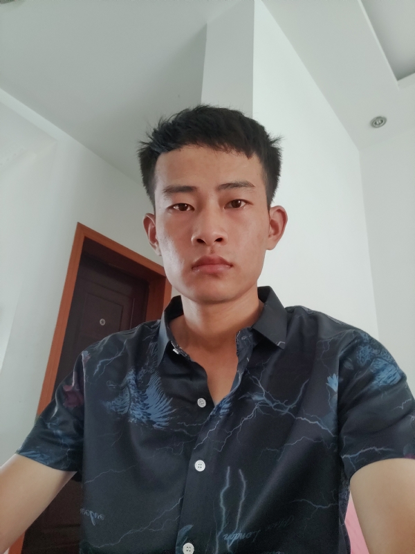 彳亍的第二张照片--信阳相亲服务中心