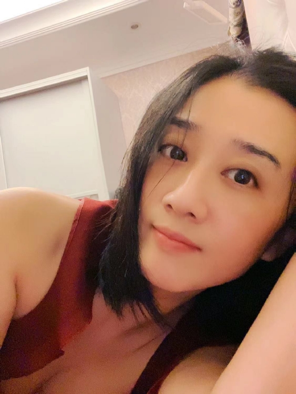 HongYu的第一张照片--信阳相亲服务中心
