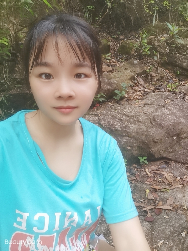 糖糖的第一张照片--信阳相亲服务中心