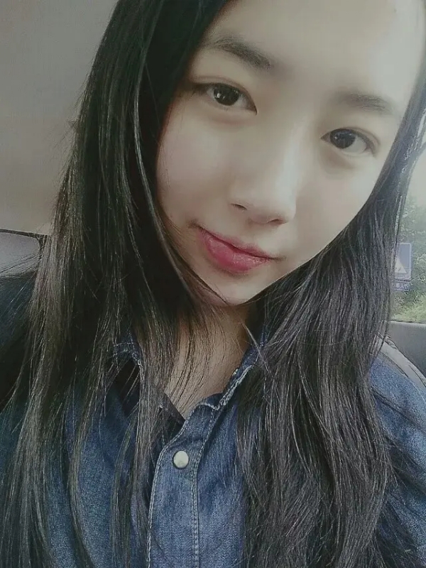 小她的第一张照片--信阳相亲服务中心