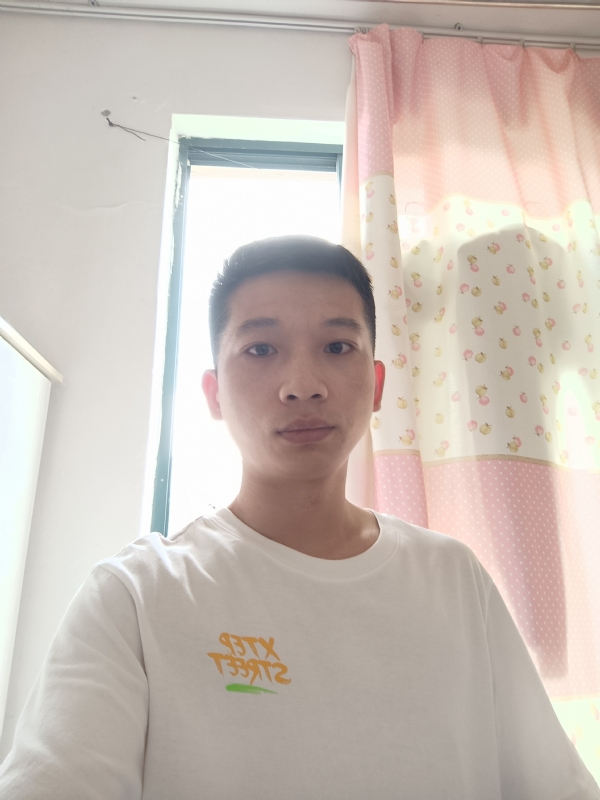 朱公子的第三张照片--信阳相亲服务中心