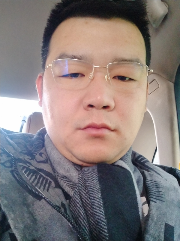 丶情歌的第一张照片--信阳相亲服务中心