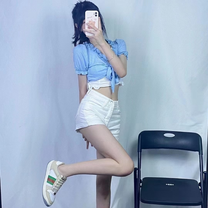 宝宝的第一张照片--信阳相亲服务中心
