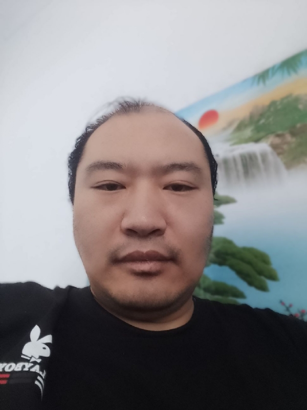 宝心的第一张照片--信阳相亲服务中心