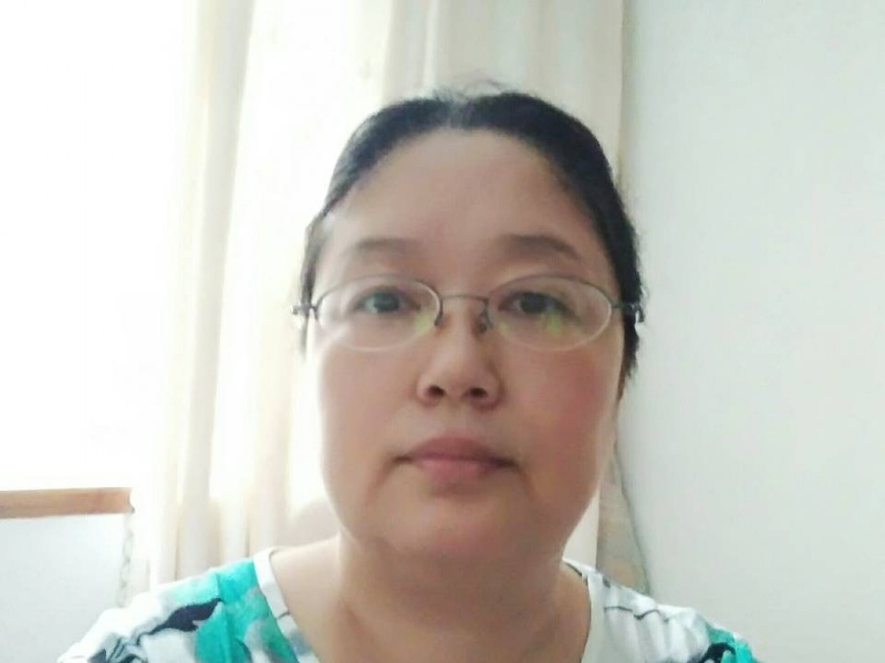 雨中漫步的第二张照片--信阳相亲服务中心