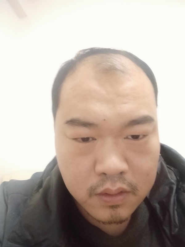 海阔天空的第一张照片--信阳相亲服务中心