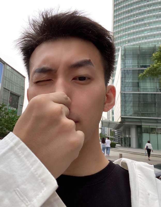 绝世大冤种的第四张照片--信阳相亲服务中心
