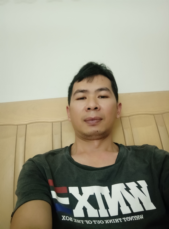 小伙子的第四张照片--信阳相亲服务中心