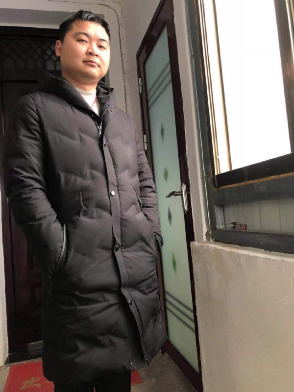 末端的第一张照片--信阳相亲服务中心