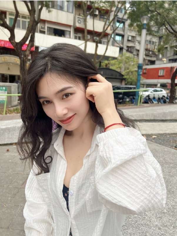 韵韵的第一张照片--信阳相亲服务中心