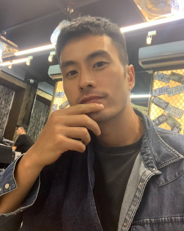 伟业强哥的第一张照片--信阳相亲服务中心