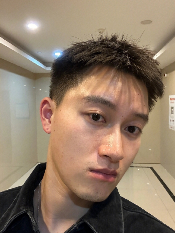 月光之下的第一张照片--信阳相亲服务中心