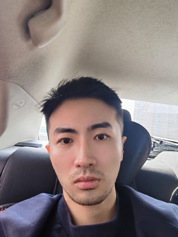 银角大王的第一张照片--信阳相亲服务中心