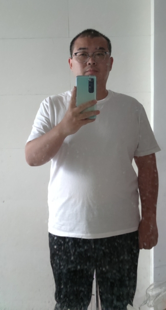 佛系胖子的第一张照片--信阳相亲服务中心