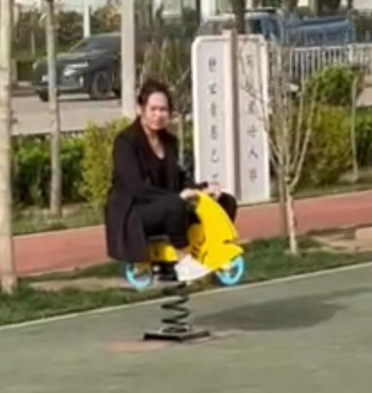 郎海英的第一张照片--信阳相亲服务中心