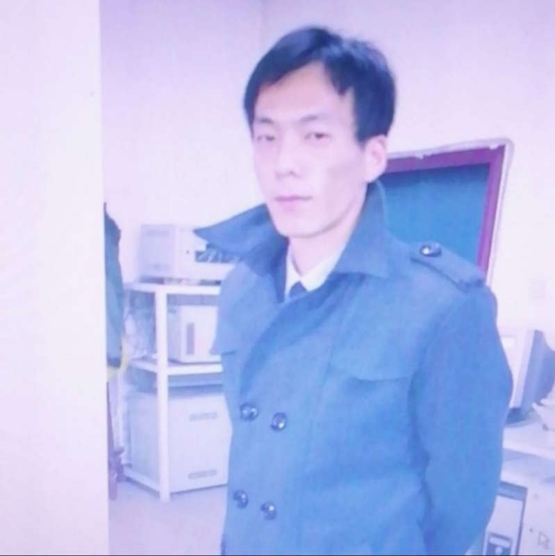 一生何求的第一张照片--信阳相亲服务中心