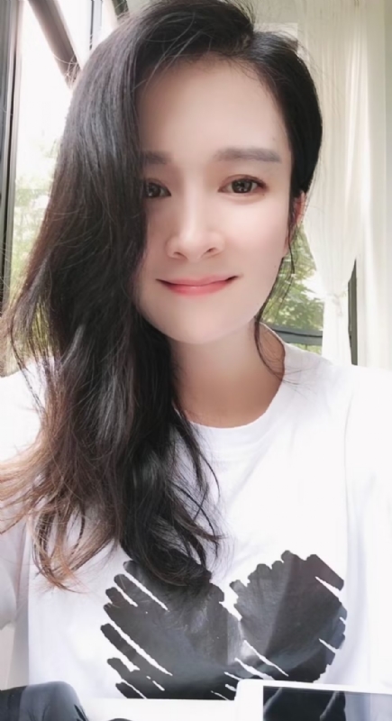 晨曦的第一张照片--信阳相亲服务中心