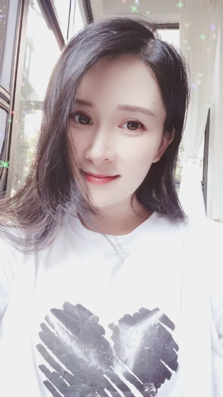 晨曦的第二张照片--信阳相亲服务中心
