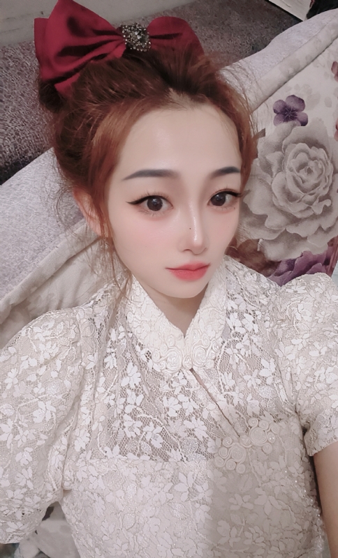 有缘千里来相会的第一张照片--信阳相亲服务中心