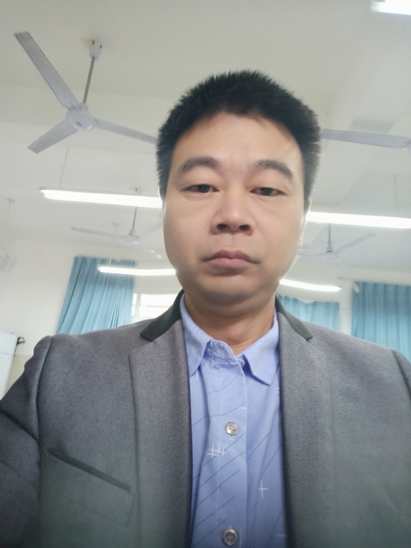 cyc的第一张照片--信阳相亲服务中心