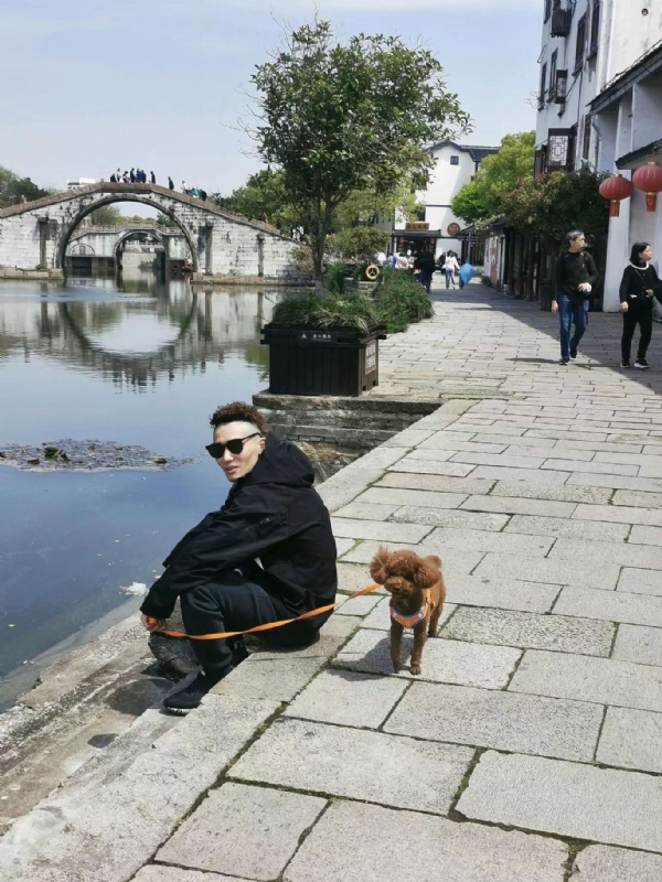 皮卡丘的第一张照片--信阳相亲服务中心