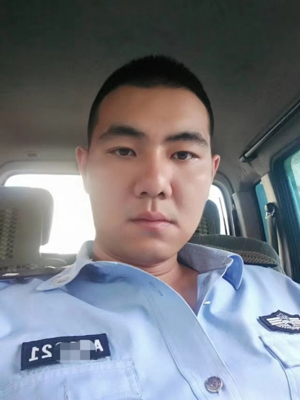 如果不爱请别伤害的第一张照片--信阳相亲服务中心