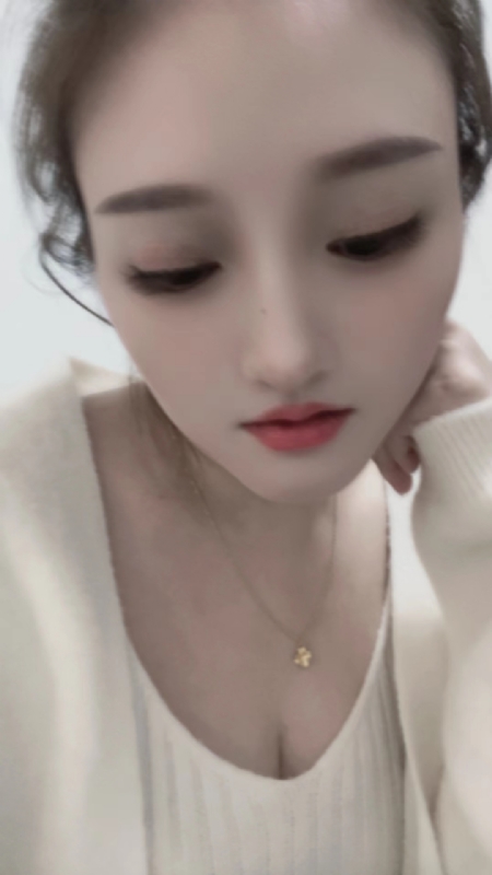 不倾城的第一张照片--信阳相亲服务中心