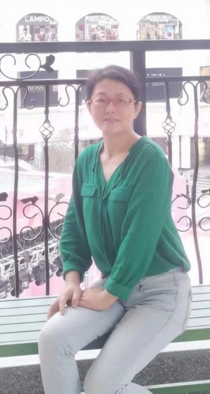 丽华的第七张照片--信阳相亲服务中心