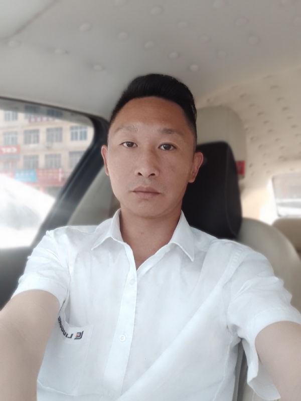 其实都没有的第一张照片--信阳相亲服务中心
