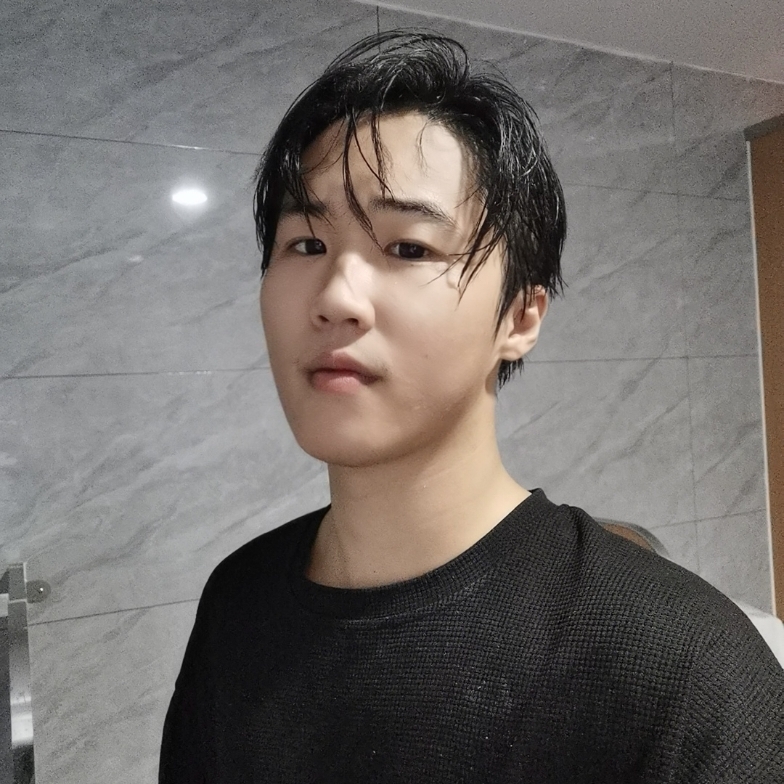 乳酸菌君的第一张照片--信阳相亲服务中心