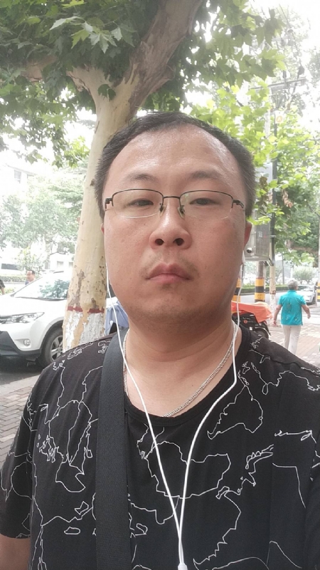 飘逸的星辰的第一张照片--信阳相亲服务中心