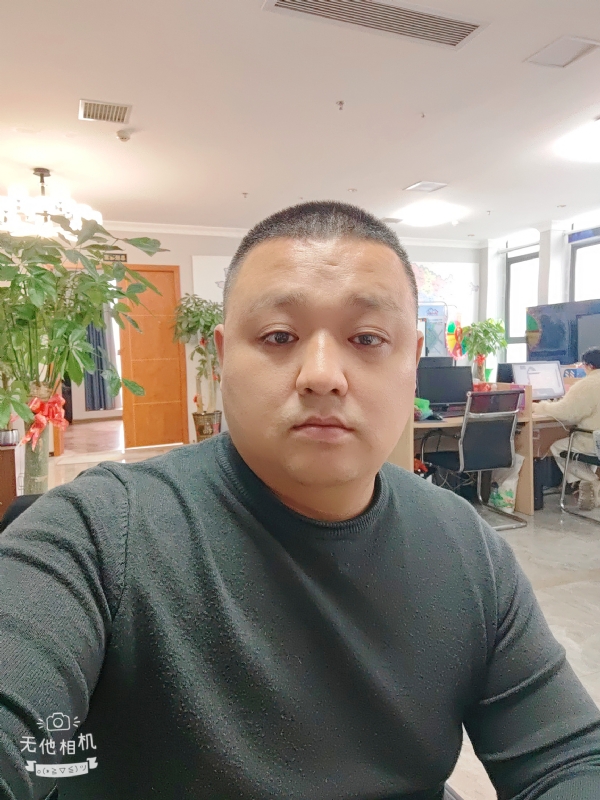 爱吃桃子的熊的第一张照片--信阳相亲服务中心