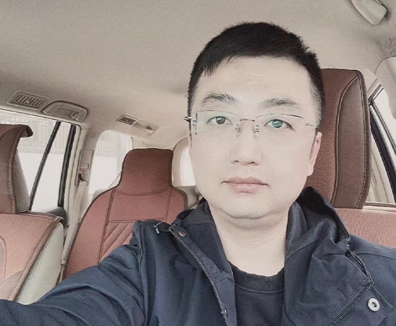 磐石的第二张照片--信阳相亲服务中心