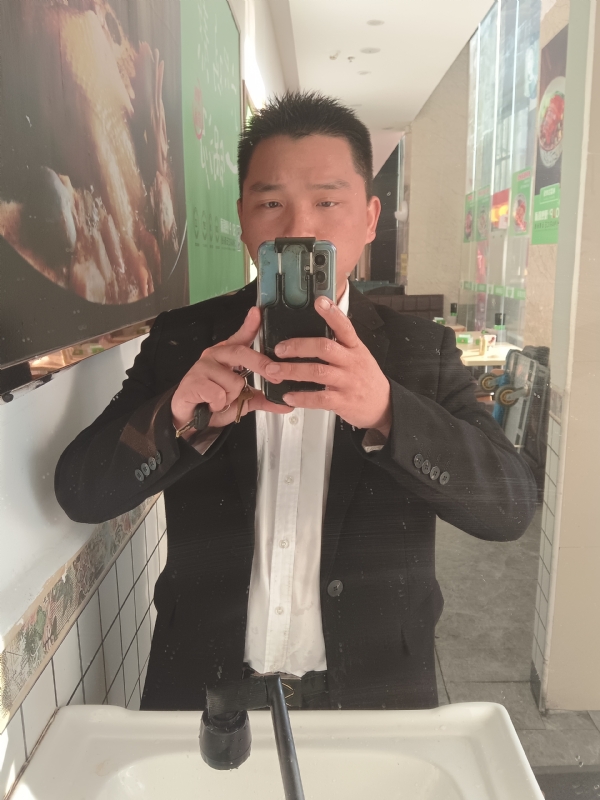 下一个我的第五张照片--信阳相亲服务中心