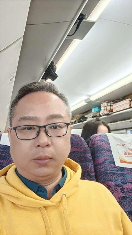 流浪的云的第二张照片--信阳相亲服务中心