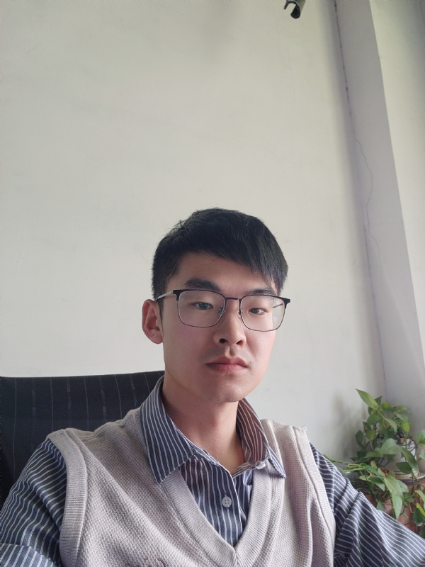 琉璃的第一张照片--信阳相亲服务中心