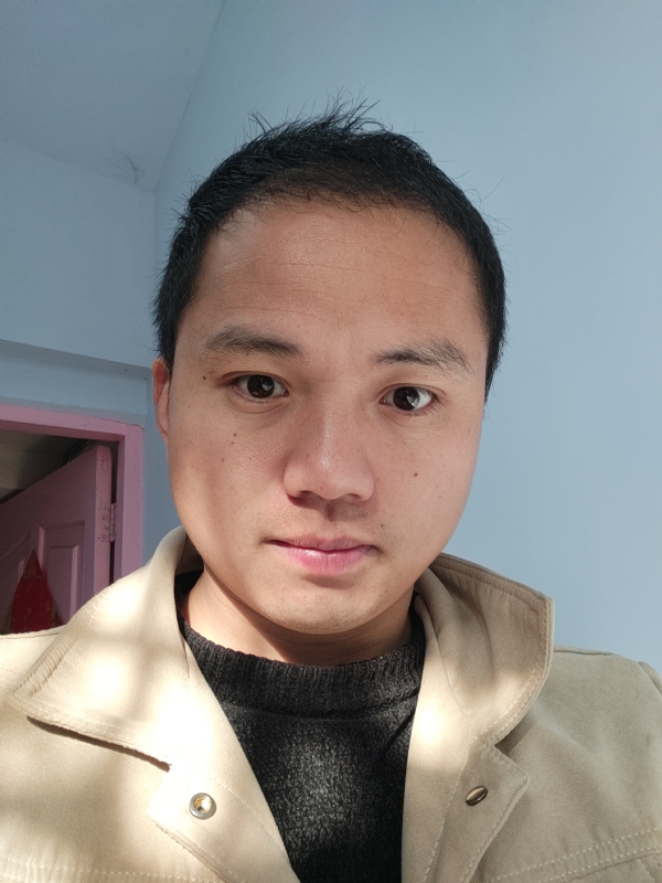 中意你的第一张照片--信阳相亲服务中心
