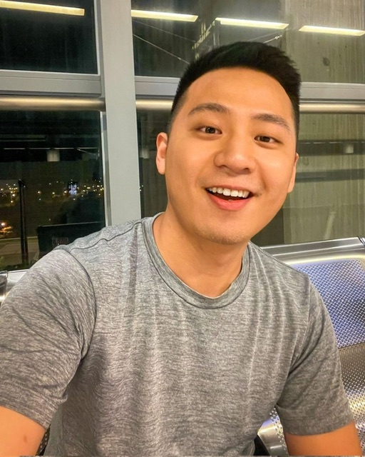 孤獨的男人的第三张照片--信阳相亲服务中心