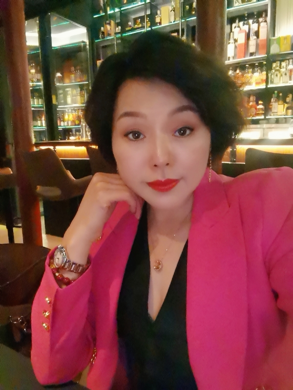 feng的第一张照片--信阳相亲服务中心