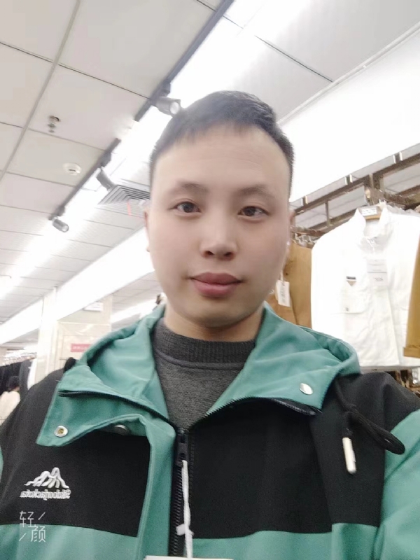 王琦的第一张照片--信阳相亲服务中心
