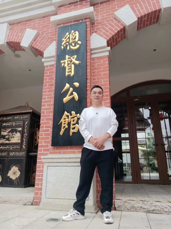 趙不到的第一张照片--信阳相亲服务中心