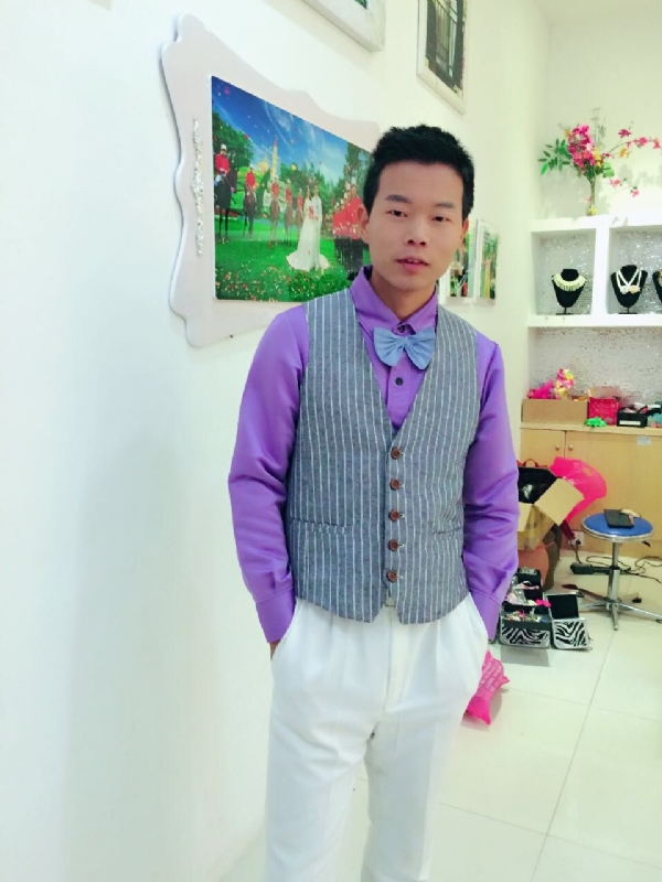 晚星的第一张照片--信阳相亲服务中心