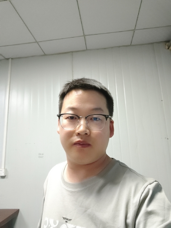 落木的第一张照片--信阳相亲服务中心