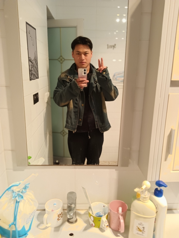自律的MAN的第一张照片--信阳相亲服务中心