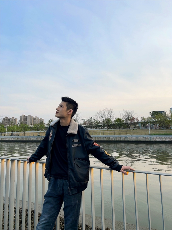 yanshen521的第一张照片--信阳相亲服务中心